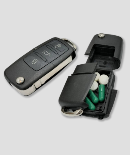 Compartimento para llaves del coche - espacio de almacenamiento secreto - secret-carkey.png