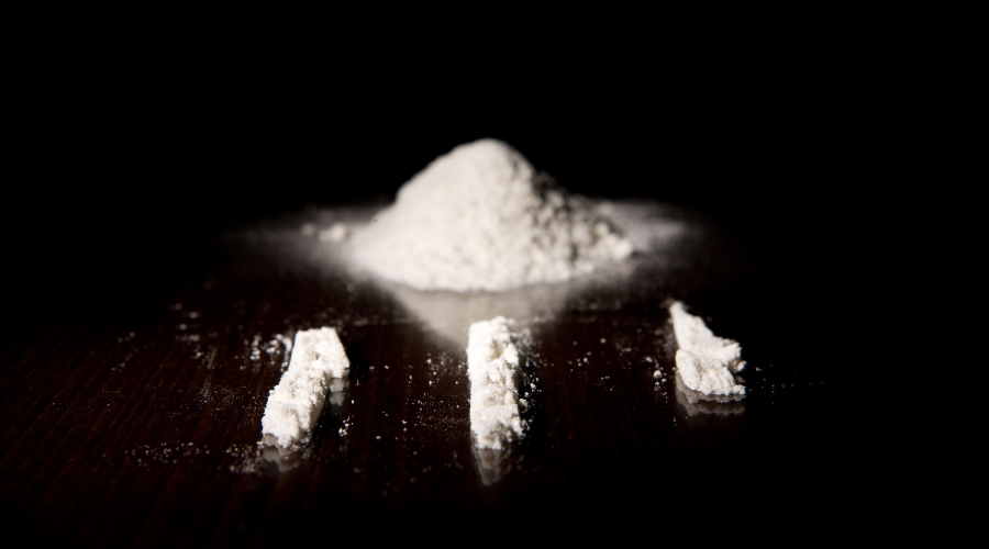 ¿Se puede combinar la cocaína con el paracetamol cuando uno no se encuentra bien?