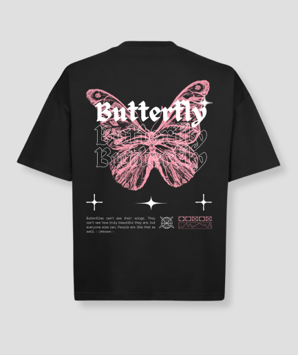 Camisa rosa oversize con mariposas.png