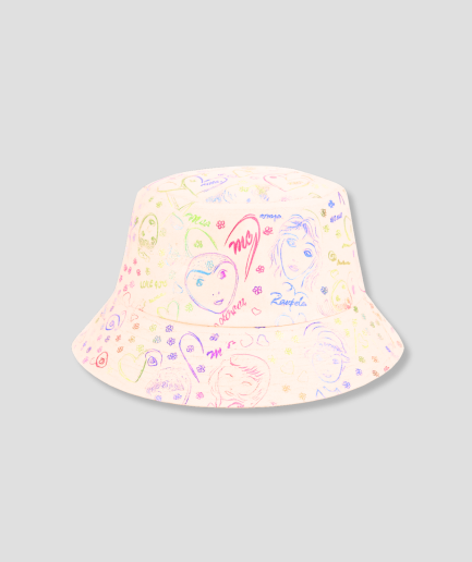Conjunto único con gorra de pescador - blanco.png