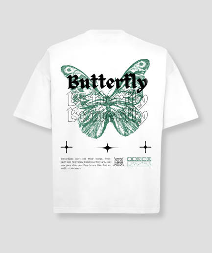 Camiseta-oversize-con-mariposas.png