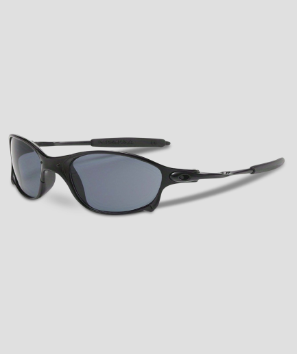 Gafas de sol negras en festivales rave.png