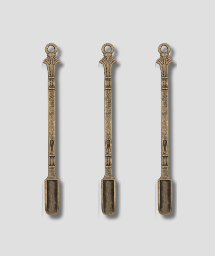 cuchara-para-tabaco-de-metal-dorado.png