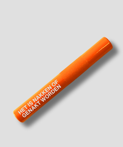 tubo-naranja.png