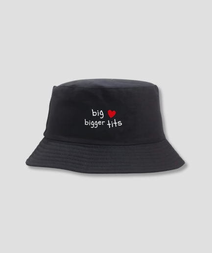 sombrero-de-paja-para-mujeres-con-frase-divertida-y-corazoncito.png