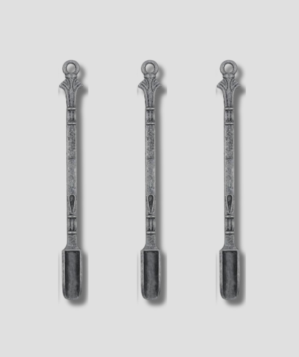cuchara-para-tabaco-de-plata-y-metal.png