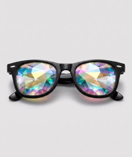Zwarte spacebril met caleidoscoop glazen voor festivals en raves