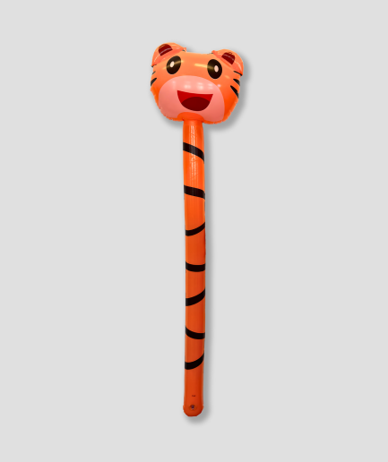 león naranja hinchable