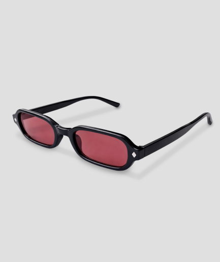 Gafas de sol de moda con cristales rojos