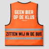 wij zitten in de bus oranje hesje