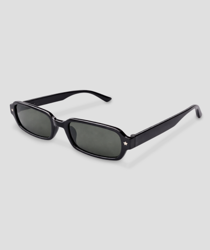 gafas de sol negras con cristales negros