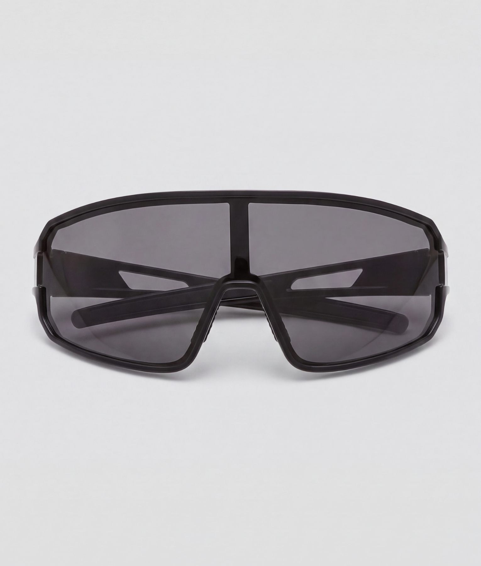Darkor, bril met zwart montuur en zwart glazen